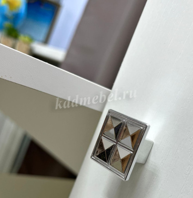 Стол компьютерный Квартет-6 (Белый древесные поры)