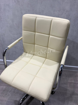 Кресло офисное BML-047 (Кремовый)